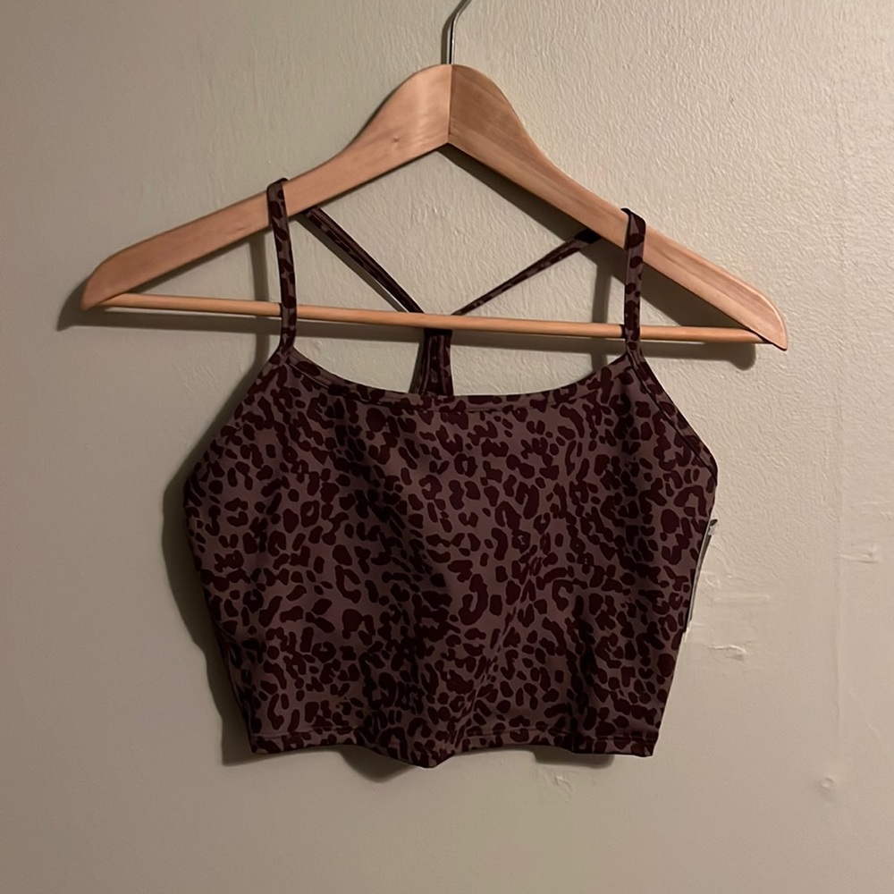 Gap body cheetah brami top size small